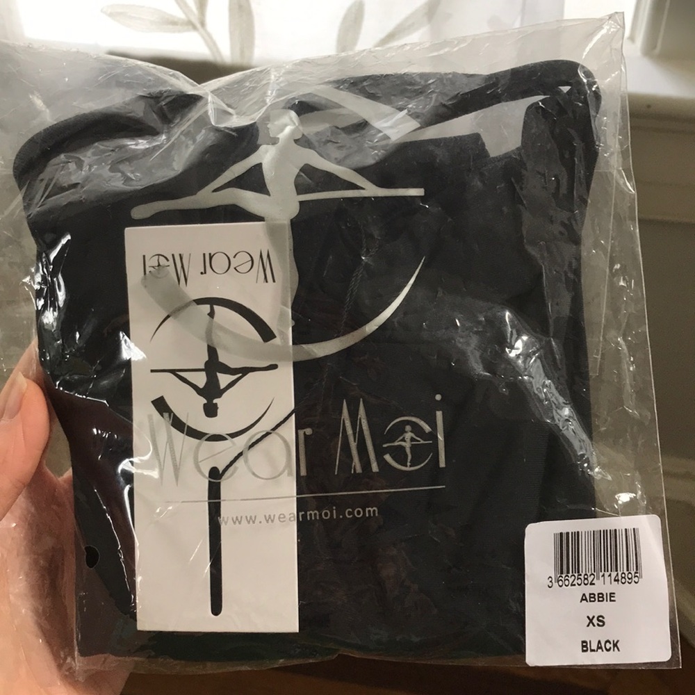 wear moi black leotard abbie xs